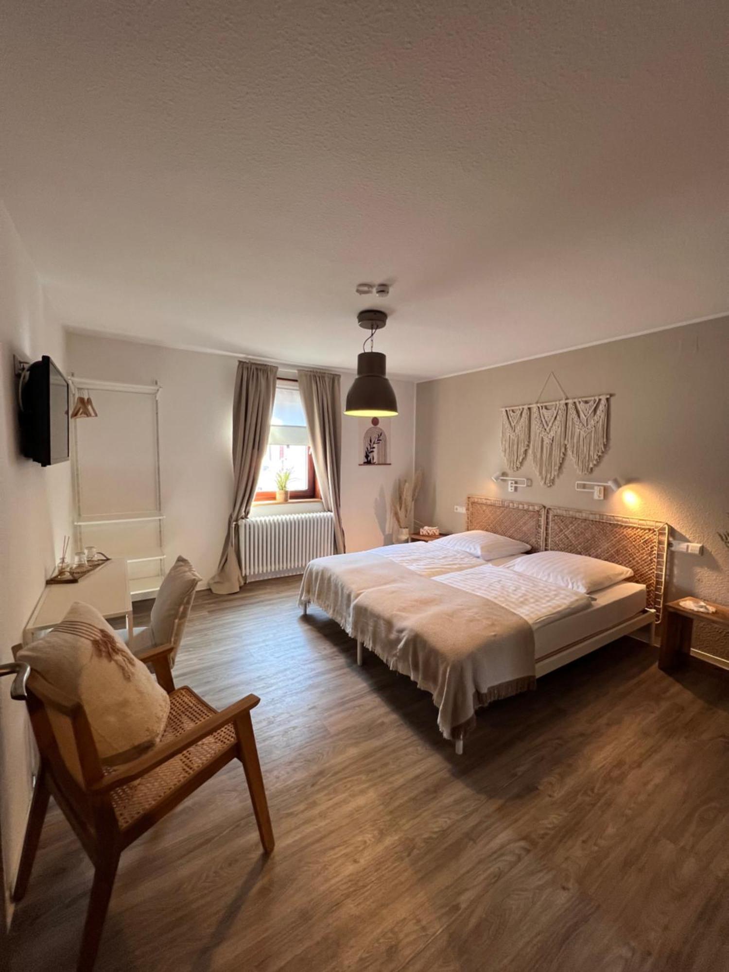 Pension Krone Sternenfels Экстерьер фото